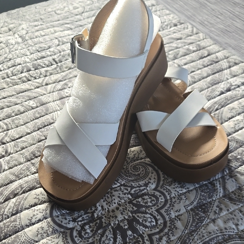 Women's White Platform Sandals